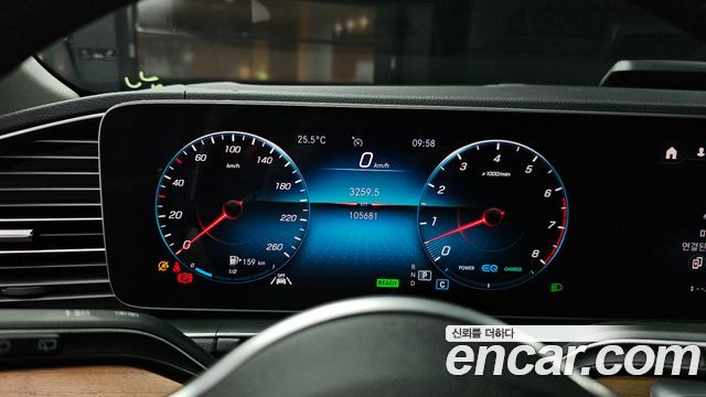 Mercedes-Benz GLE-Class 2019 — photo 8