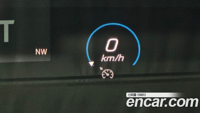 Mercedes-Benz GLE-Class 2019 — photo 19
