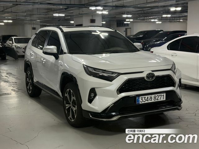 Toyota RAV4 2025 — photo 3