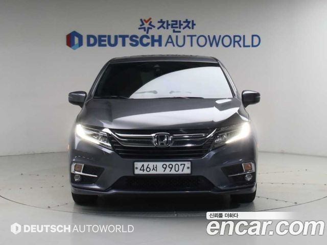 Honda Odyssey 2019 — photo 3