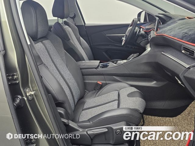 Peugeot 5008 2018 — photo 10