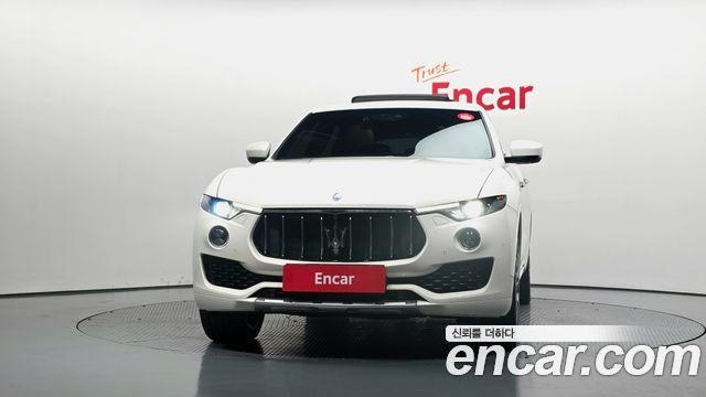 Maserati Levante 2017 — photo 3