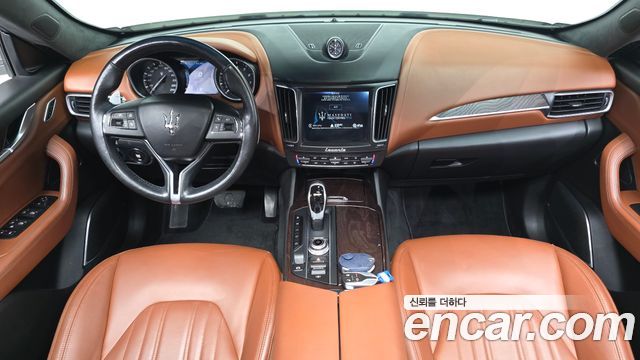 Maserati Levante 2017 — photo 7