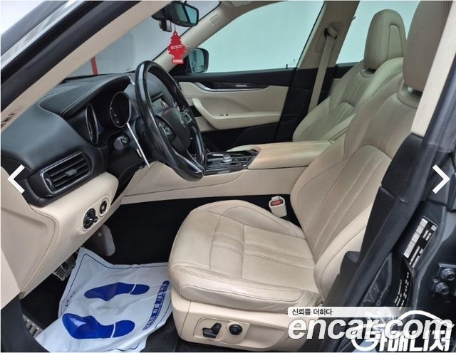 Maserati Levante 2017 — photo 10