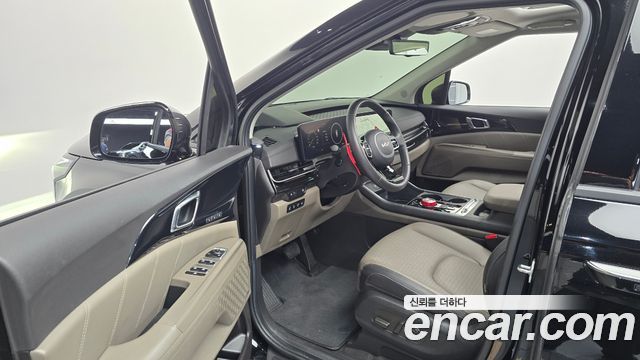 Kia Canival 2025 — photo 13