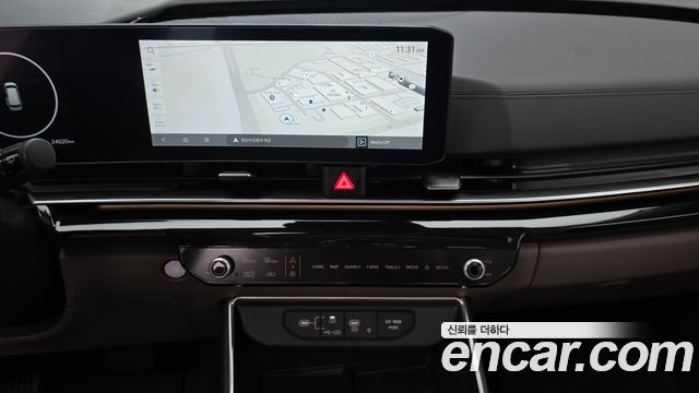 Kia Canival 2025 — photo 18