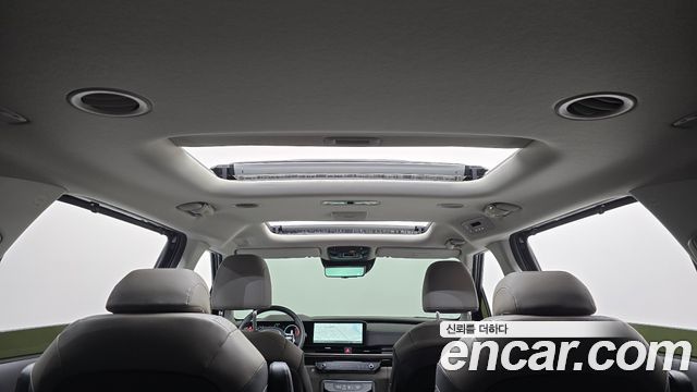 Kia Canival 2025 — photo 33