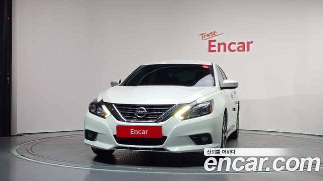Nissan Altima 2017 — photo 3