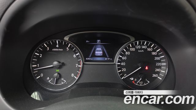 Nissan Altima 2017 — photo 8