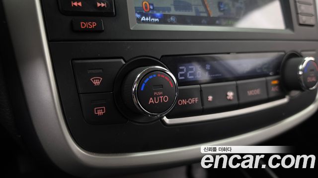 Nissan Altima 2017 — photo 16