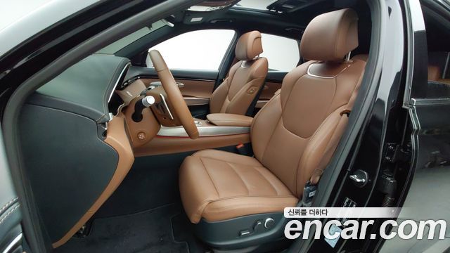 Genesis GV70 2021 — photo 10