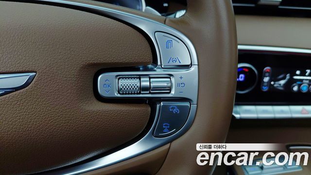 Genesis GV70 2021 — photo 14