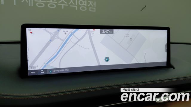 Genesis GV70 2021 — photo 15