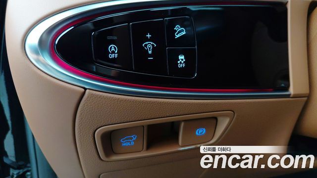 Genesis GV70 2021 — photo 20