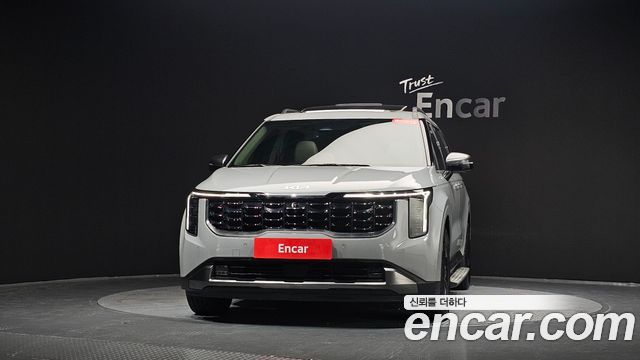 Kia Canival 2025 — photo 3