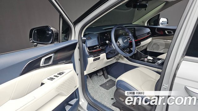 Kia Canival 2025 — photo 13