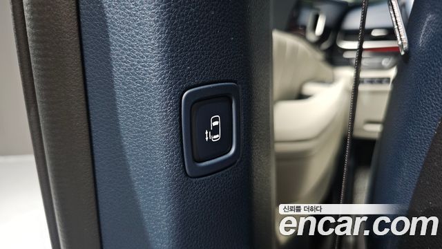 Kia Canival 2025 — photo 22