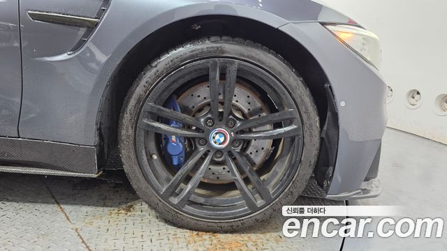 BMW M4 2016 — photo 7