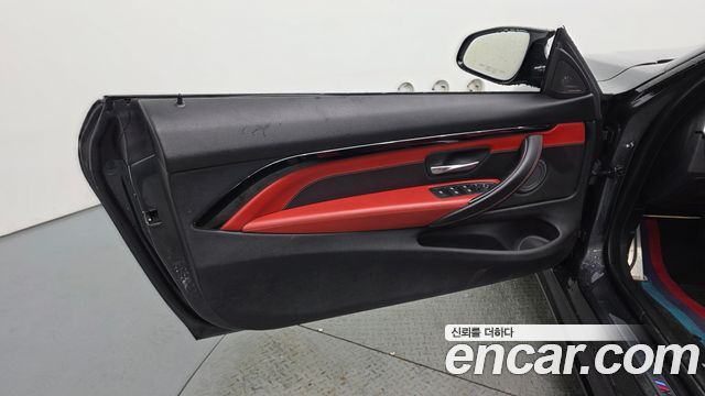BMW M4 2016 — photo 14