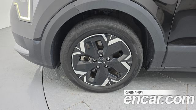 Kia Niro 2023 — photo 5
