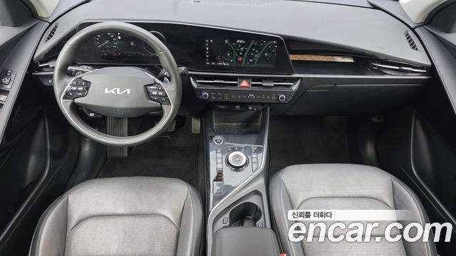 Kia Niro 2023 — photo 7