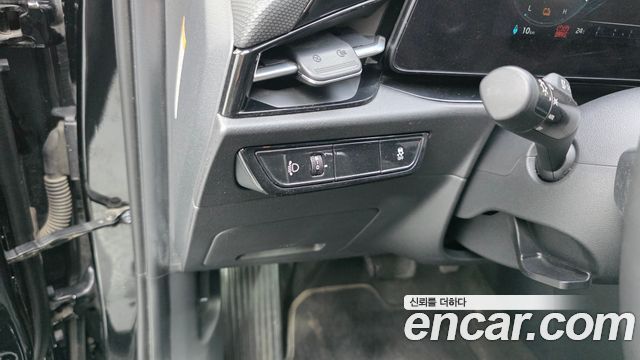 Kia Niro 2023 — photo 12