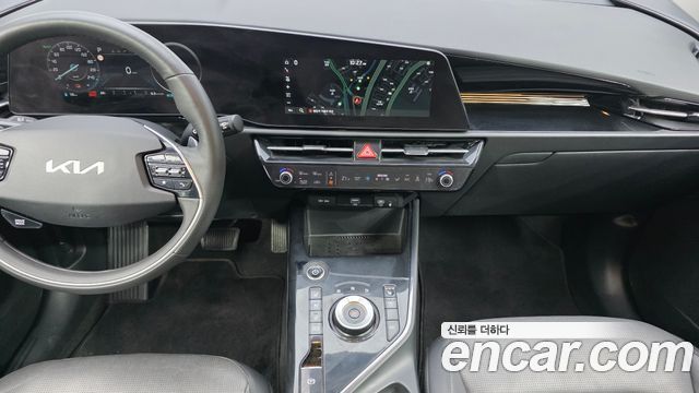 Kia Niro 2023 — photo 14