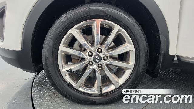 Kia Sorento 2015 — photo 5