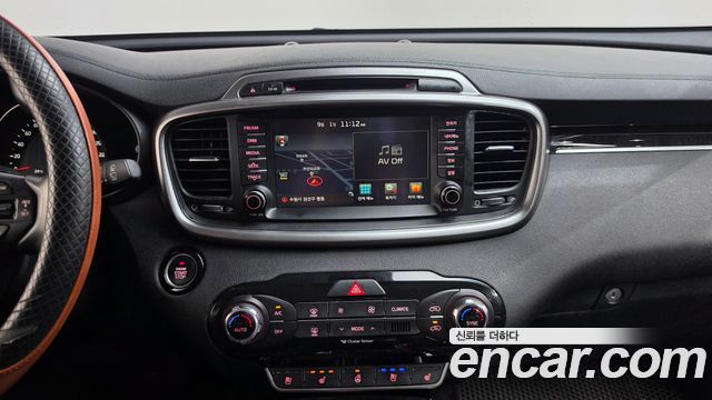 Kia Sorento 2015 — photo 13