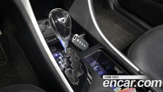 Hyundai Sonata 2010 — photo 9