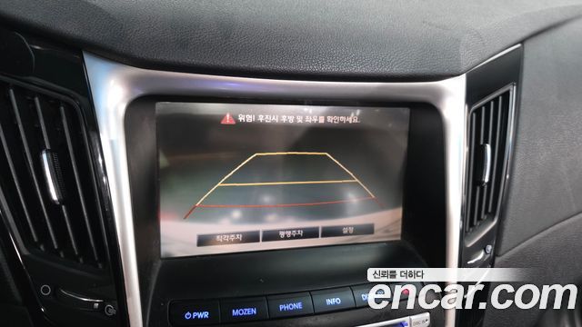 Hyundai Sonata 2010 — photo 14