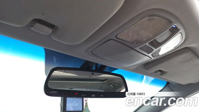 Hyundai Sonata 2010 — photo 16