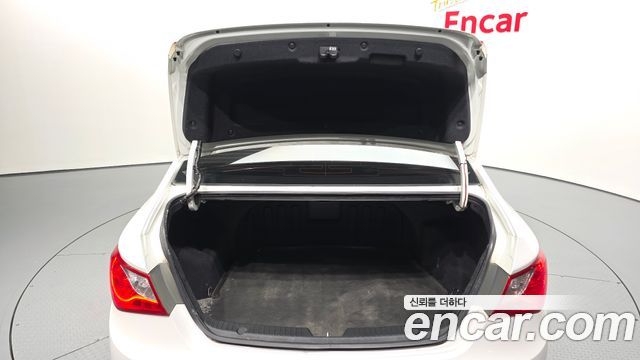 Hyundai Sonata 2010 — photo 20
