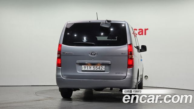 Hyundai Starex 2019 — photo 4