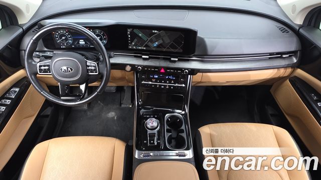 Kia Canival 2021 — photo 7