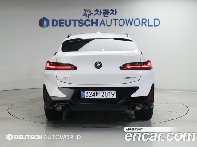 BMW X4 2025 — photo 4