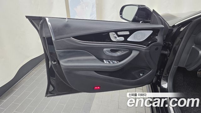 Mercedes-Benz AMG GT 2022 — photo 14