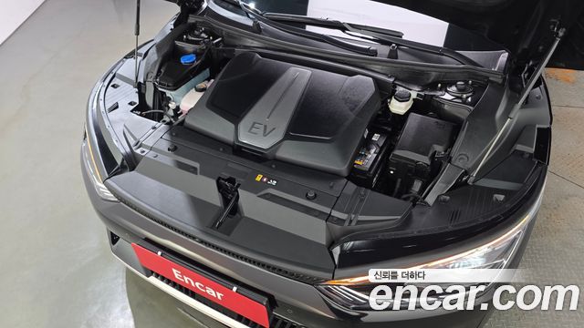 Kia EV6 2023 — photo 6