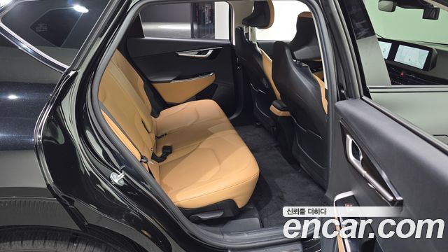 Kia EV6 2023 — photo 17