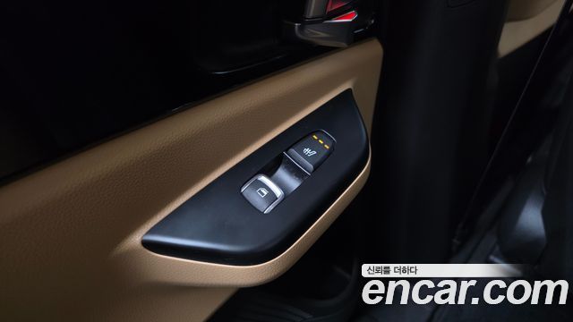 Kia Canival 2023 — photo 25