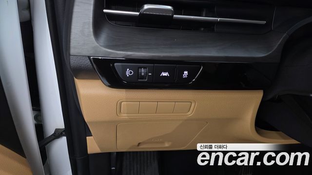 Kia Canival 2023 — photo 27