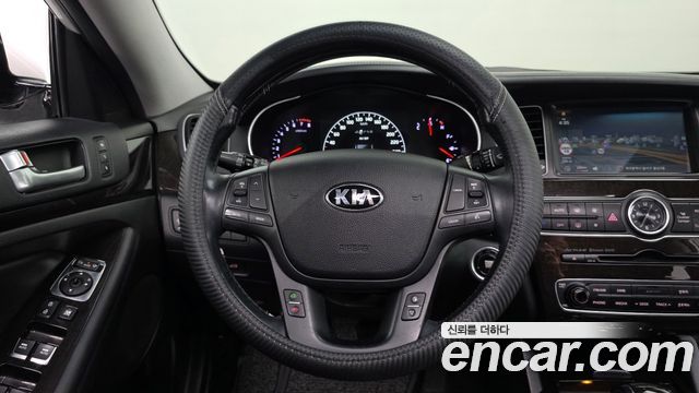 Kia K7 2013 — photo 13