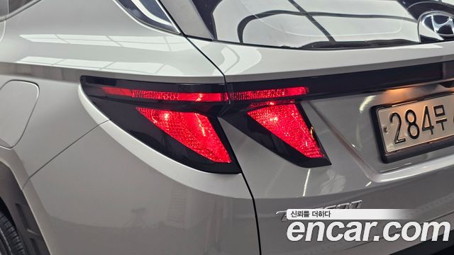 Hyundai Tucson 2023 — photo 9