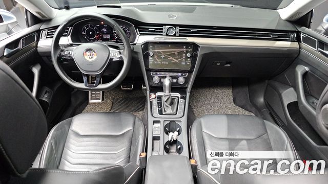 Volkswagen Arteon 2018 — photo 10