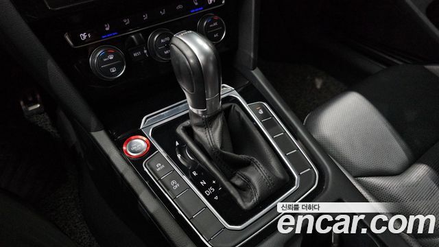 Volkswagen Arteon 2018 — photo 12