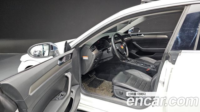 Volkswagen Arteon 2018 — photo 13