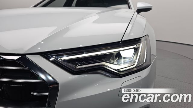 Audi A6 2022 — photo 8