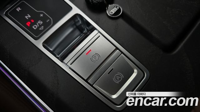 Audi A6 2022 — photo 28