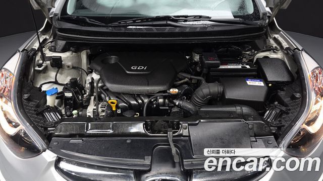 Hyundai AVANTE 2012 — photo 6