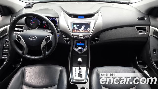 Hyundai AVANTE 2012 — photo 7